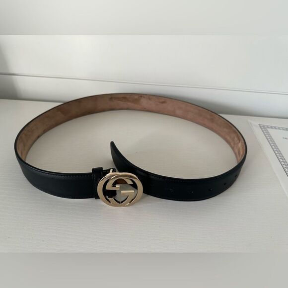 Black Gucci GG Interlocking Belt - Picture 3 of 9